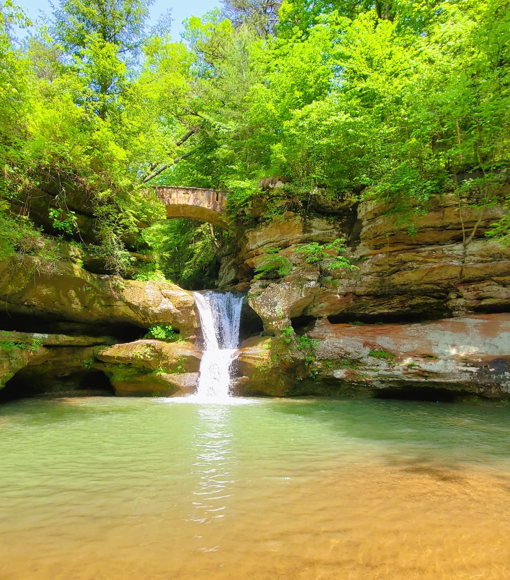 upper falls in the hocking hills state park, ohio